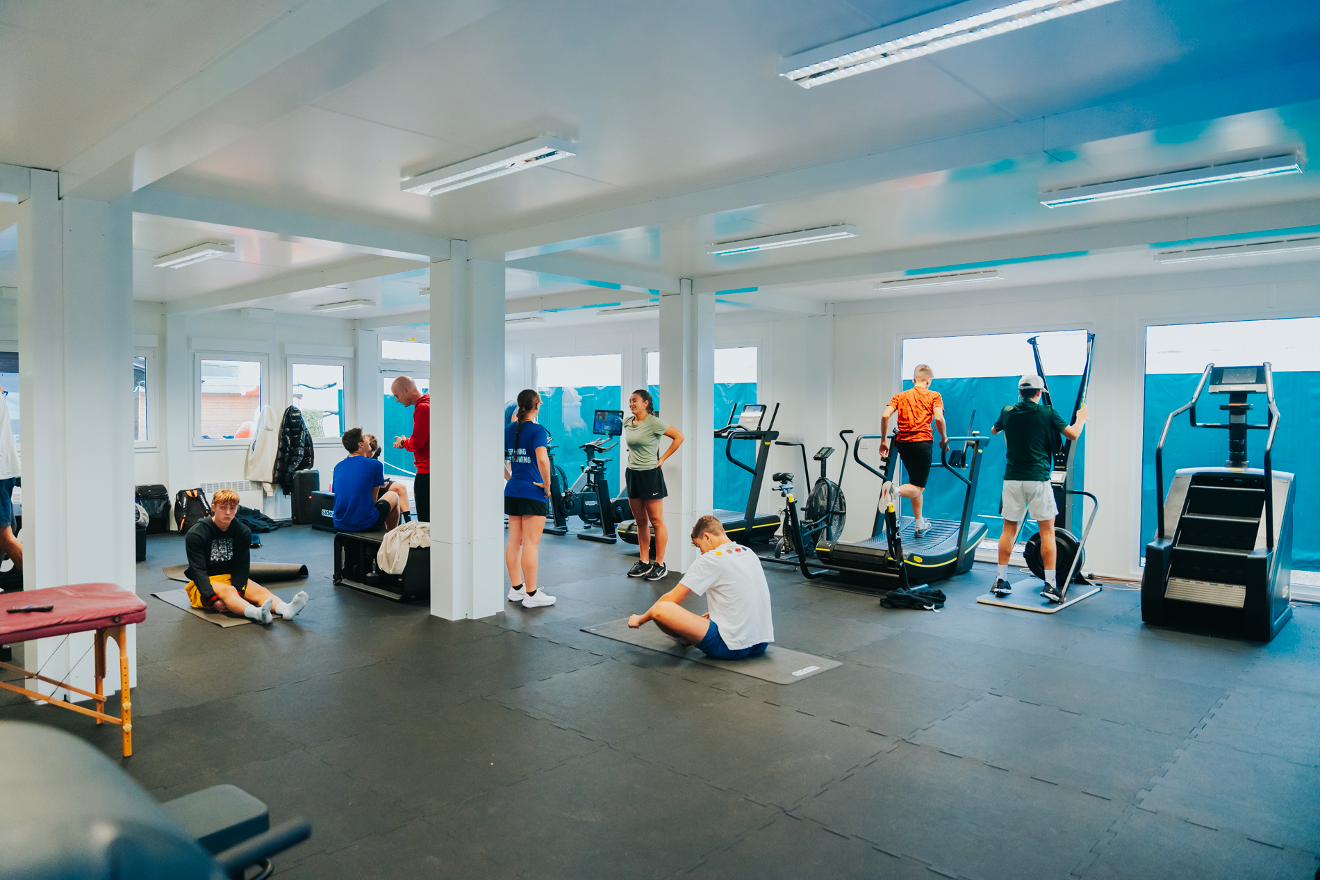 horizon-tennis-home-vicenza-palestra-con-ragazzi